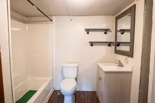466 N Center St, Hartford, MI 49057 - Photo 6