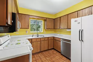 8846 S 29th Street S, Scotts, MI 49088 - Photo 6
