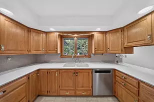 8515 Acorne Ave, Milan, MI 48160 - Photo 16