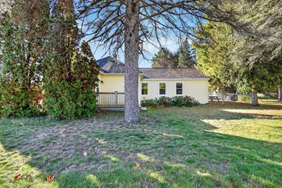 1617 W Division Street, Cadillac, MI 49601 - Photo 4