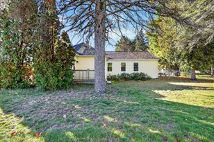 1617 W Division St, Cadillac, MI 49601 - Photo 4