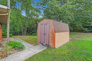 1145 W Lakewood Blvd, Holland, MI 49424 - Photo 30