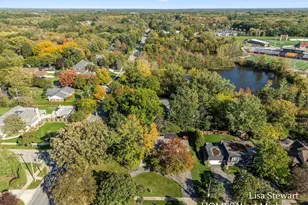 1410 Woodcliff Dr SE, East Grand Rapids, MI 49506 - Photo 56