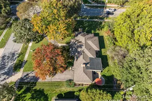 1410 Woodcliff Dr SE, East Grand Rapids, MI 49506 - Photo 54
