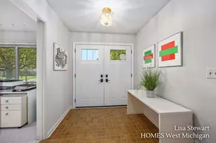 1410 Woodcliff Dr SE, East Grand Rapids, MI 49506 - Photo 8