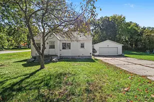 292 E Michigan Ave, Hesperia, MI 49421 - Photo 1