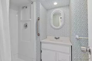 2122 Tenway Dr SE, Grand Rapids, MI 49506 - Photo 26
