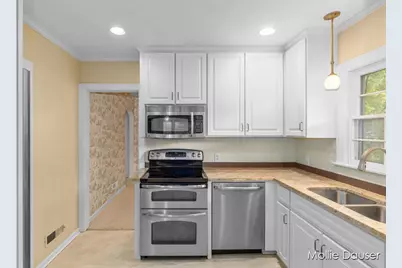 2122 Tenway Drive SE, Grand Rapids, MI 49506 - Photo 16