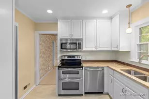2122 Tenway Dr SE, Grand Rapids, MI 49506 - Photo 16