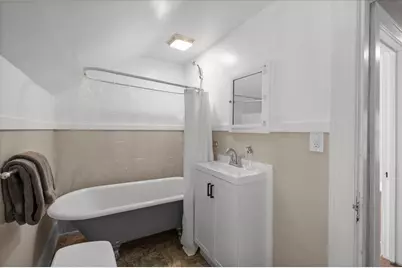 657 Lydia Street NE, Grand Rapids, MI 49503 - Photo 26