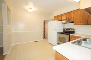 5667 Sunset Trail, Ypsilanti, MI 48197 - Photo 10