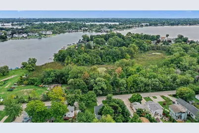 1320 Parkway Street, Waterford, MI 48328 - Photo 28