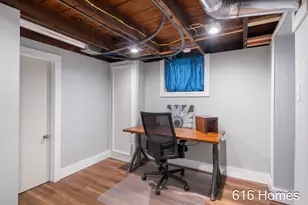 810 Oaklawn St NE, Grand Rapids, MI 49505 - Photo 26