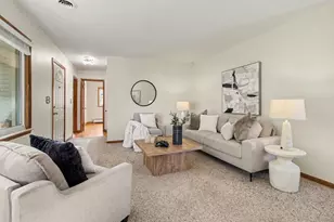 211 Emerson Ave, Ypsilanti, MI 48198 - Photo 10
