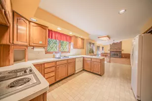 1205 Wynnstone Dr, Ann Arbor, MI 48105 - Photo 12