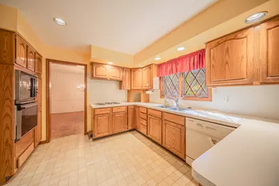 1205 Wynnstone Drive, Ann Arbor, MI 48105 - Photo 14