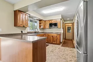 9410 N Branch Rd, Watervliet, MI 49098 - Photo 8