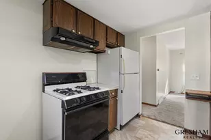 309 E 12th St, Holland, MI 49423 - Photo 10
