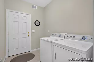 1901 Oakleigh Woods Dr NW, Grand Rapids, MI 49504 - Photo 26