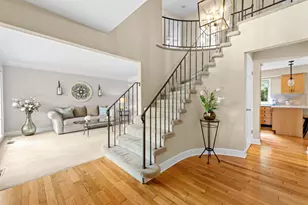 33054 Oak Hollow St, Farmington Hills, MI 48334 - Photo 16