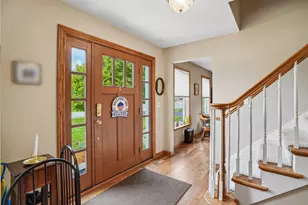 4242 Glen Eden Ct, Ann Arbor, MI 48103 - Photo 4