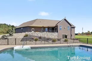 4878 S Greenville Rd, Greenville, MI 48838 - Photo 34