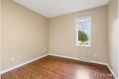 2472 Appleton Drive NE, Grand Rapids, MI 49525 - Photo 22