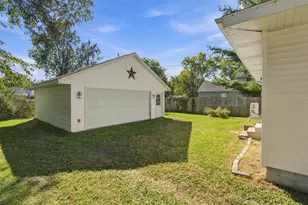 7254 Helen, Coloma, MI 49038 - Photo 20
