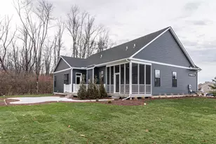 2697 Sheridan Cir, Jackson, MI 49201 - Photo 6