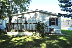 1481 Kenora St, Norton Shores, MI 49444 - Photo 20