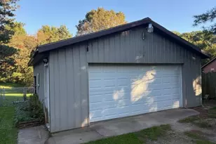795 34th St, Allegan, MI 49010 - Photo 20