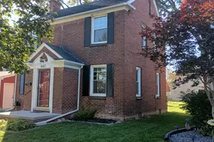 667 North Dr, Wyandotte, MI 48192 - Photo 18