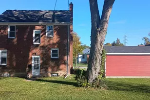 667 North Dr, Wyandotte, MI 48192 - Photo 20