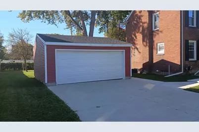 667 North Drive, Wyandotte, MI 48192 - Photo 6