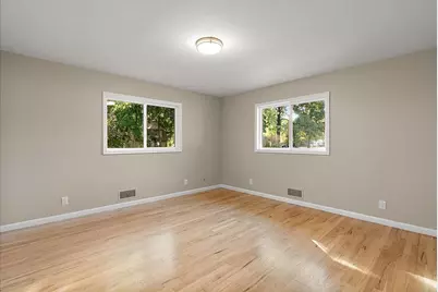183 N Clubview Drive, Ypsilanti, MI 48197 - Photo 18