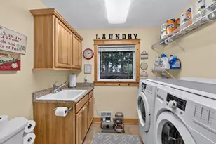 326 Midlakes Blvd, Plainwell, MI 49080 - Photo 20