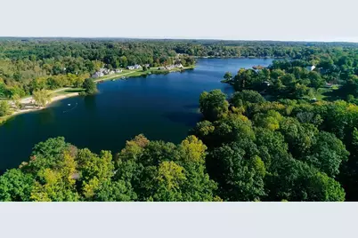 326 Midlakes Boulevard, Plainwell, MI 49080 - Photo 44