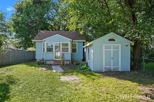 36 34th St SE, Wyoming, MI 49548 - Photo 2