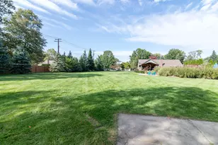 30211 Beechwood St, Garden City, MI 48135 - Photo 24