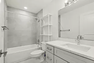 2921 Summers Pl, Troy, MI 48084 - Photo 14