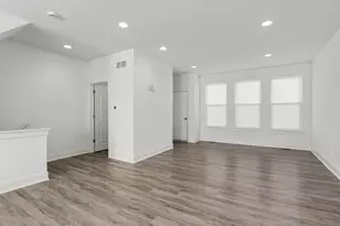 2921 Summers Pl, Troy, MI 48084 - Photo 6