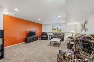 4037 Rivertown Ln SW, Wyoming, MI 49418 - Photo 36