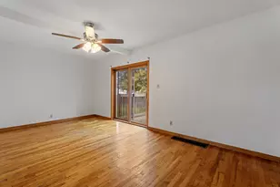 521 Tawas St, Alpena, MI 49707 - Photo 8