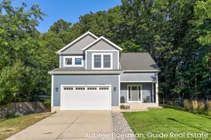 2378 Norcrest Dr, Norton Shores, MI 49441 - Photo 2