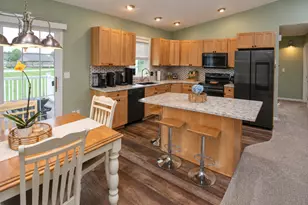 3758 Caribou Dr, Zeeland, MI 49464 - Photo 6
