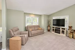 3758 Caribou Dr, Zeeland, MI 49464 - Photo 4