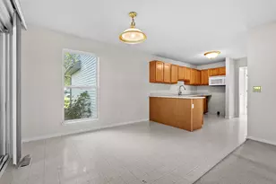 2960 Valley Glenn Cir, Kalamazoo, MI 49004 - Photo 10
