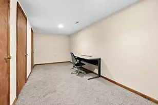2960 Valley Glenn Cir, Kalamazoo, MI 49004 - Photo 30