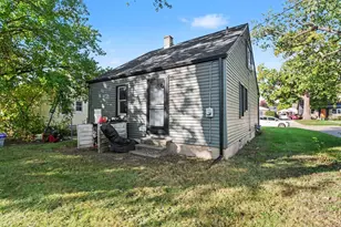 2824 Kenmore Rd, Berkley, MI 48072 - Photo 14