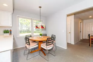 5827 Jacille Ave, Kalamazoo, MI 49048 - Photo 14